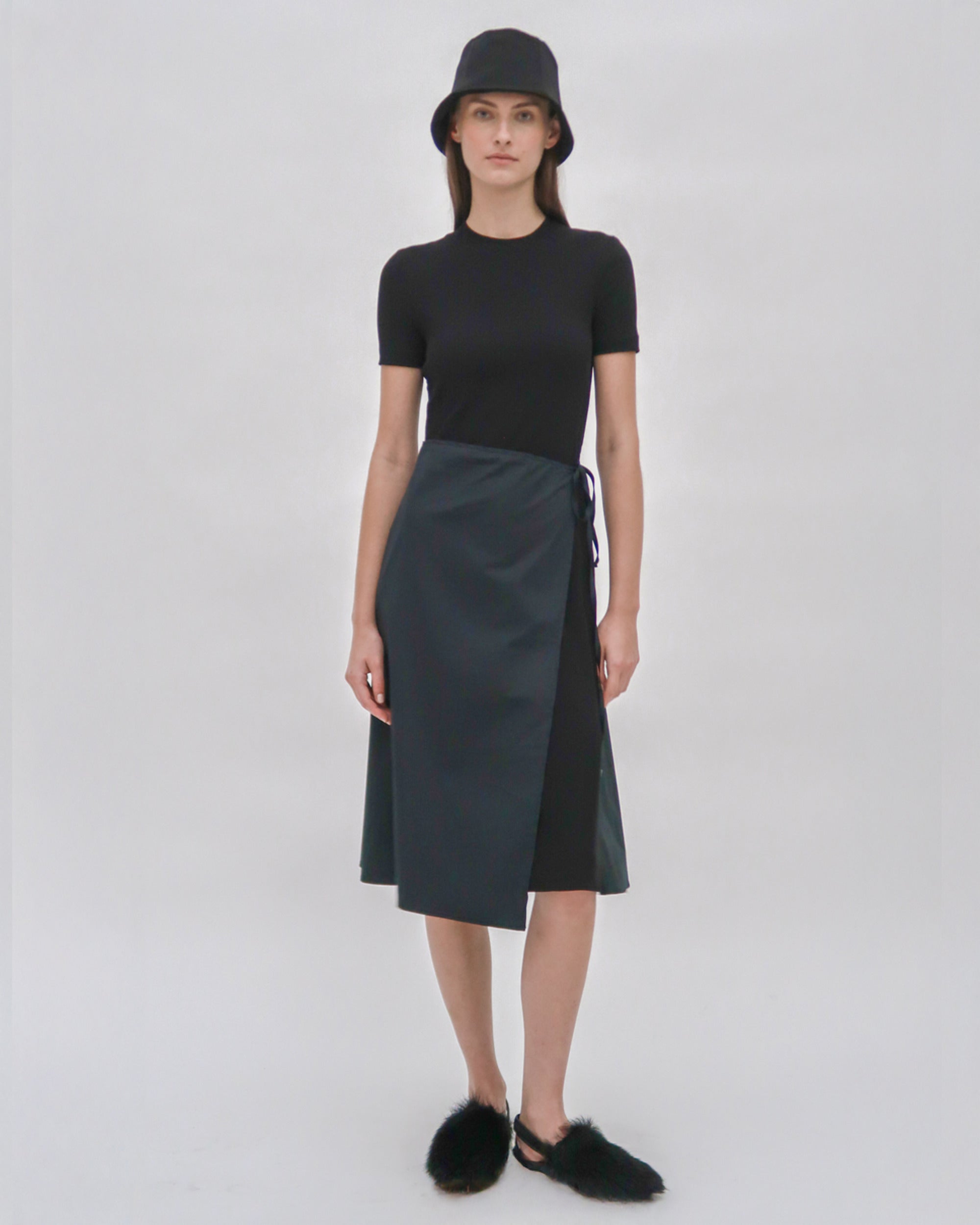 SHORT SLEEVE APRON COMBO T-SHIRT DRESS Rosetta Getty SHORT SLEEVE APRON COMBO T-SHIRT DRESS Rosetta Getty