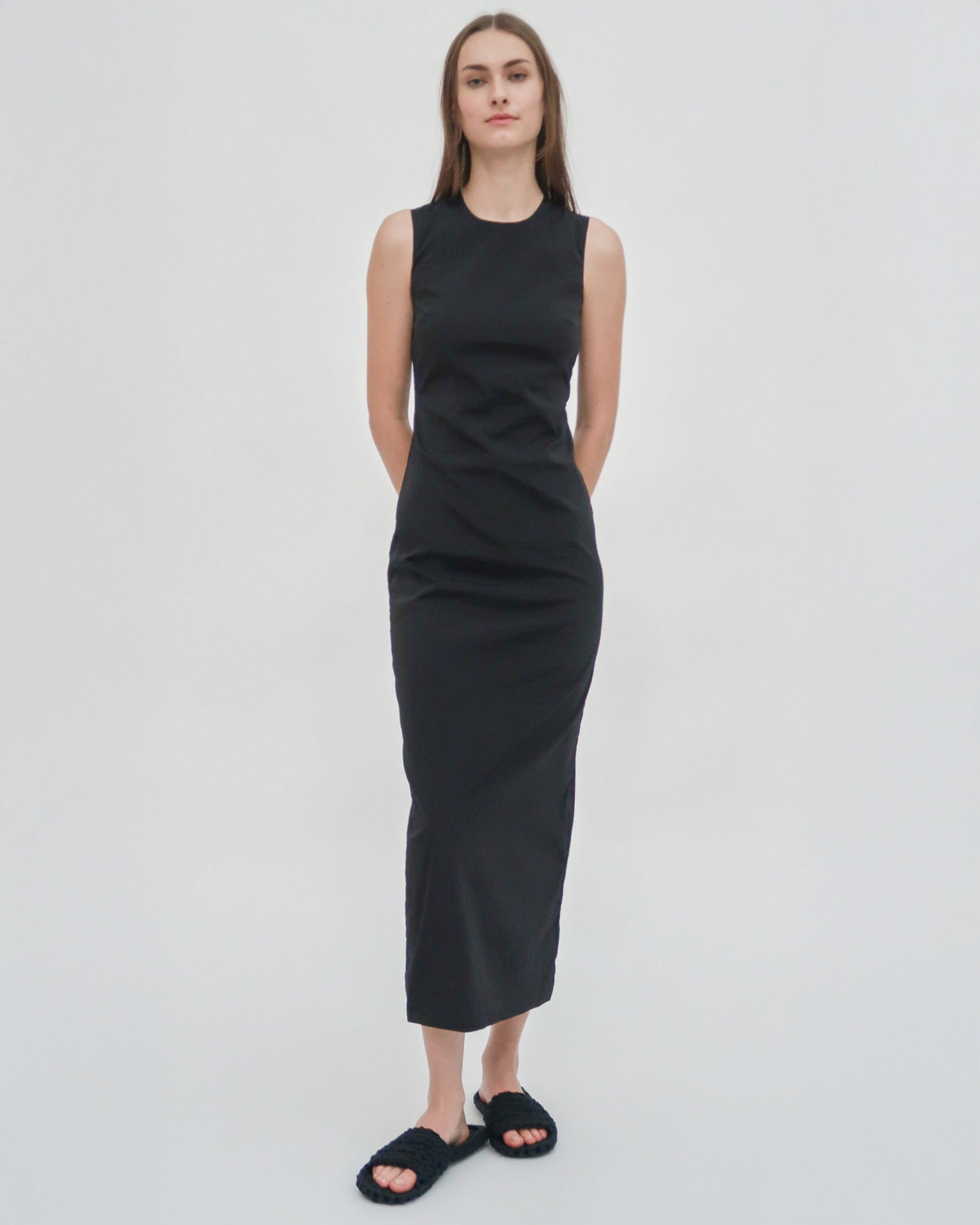 FITTED SHEATH DRESS 2 / Black FITTED SHEATH DRESS 2 / Black