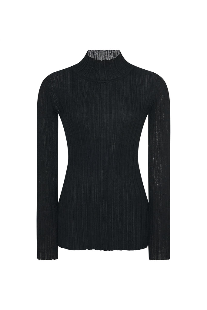 PLISSE TURTLENECK
