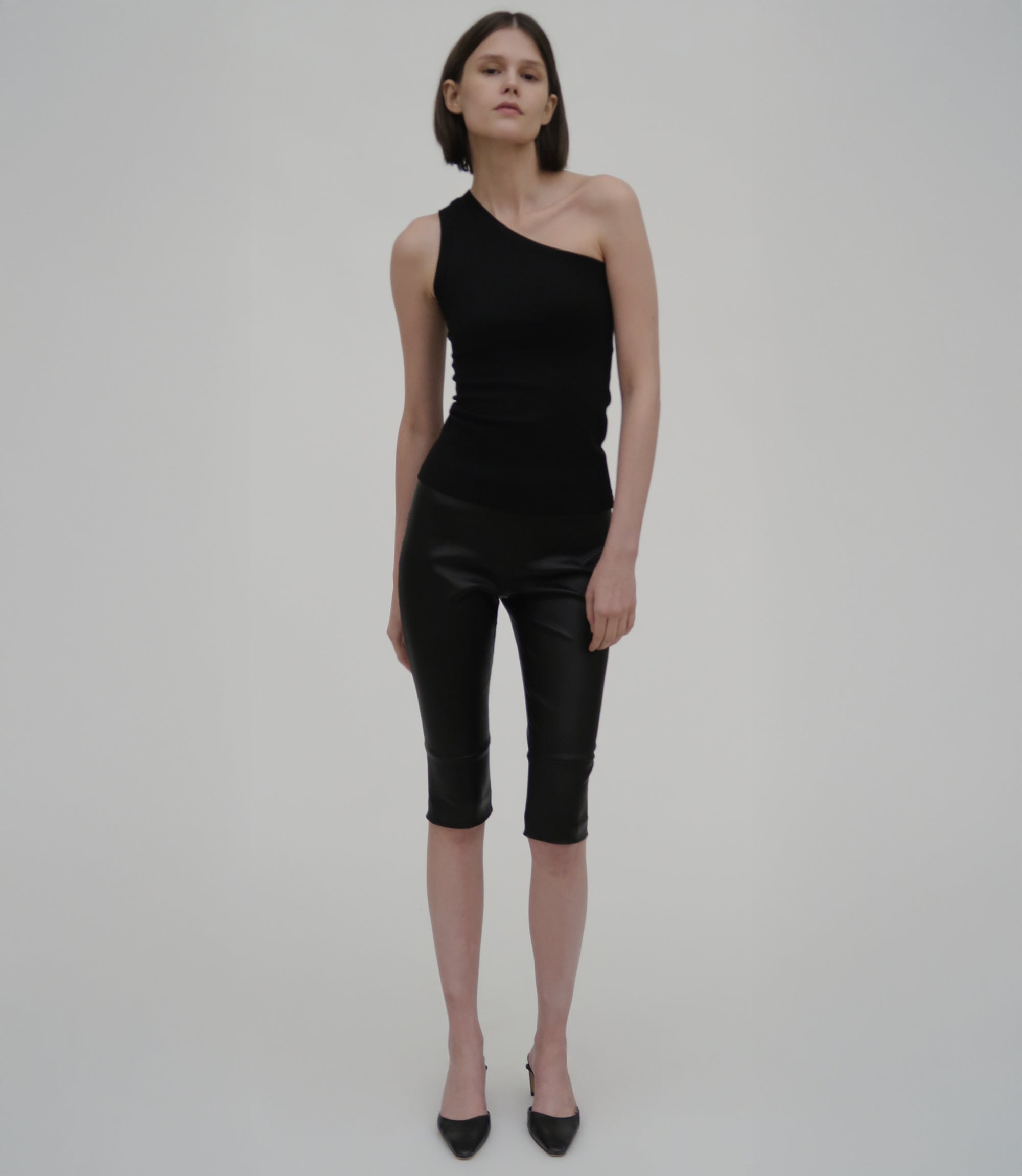 リテン　新品　Liten Sheer Sculpture Tops ブラック liten Sheer Sculpture Topsシアートップス ブラック - メルカリ